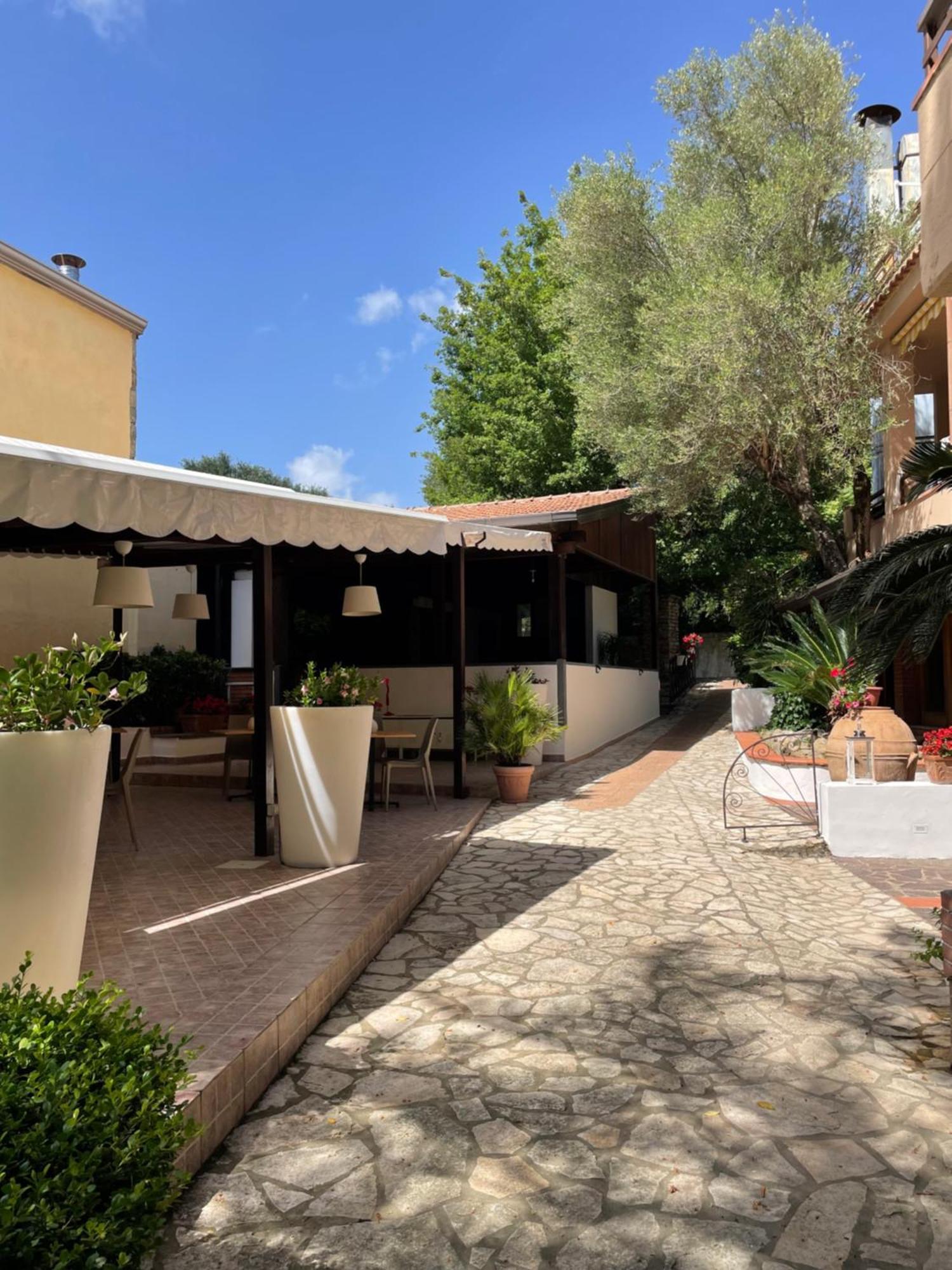 פאלינורו Hotel Residence Da Carmelo מראה חיצוני תמונה