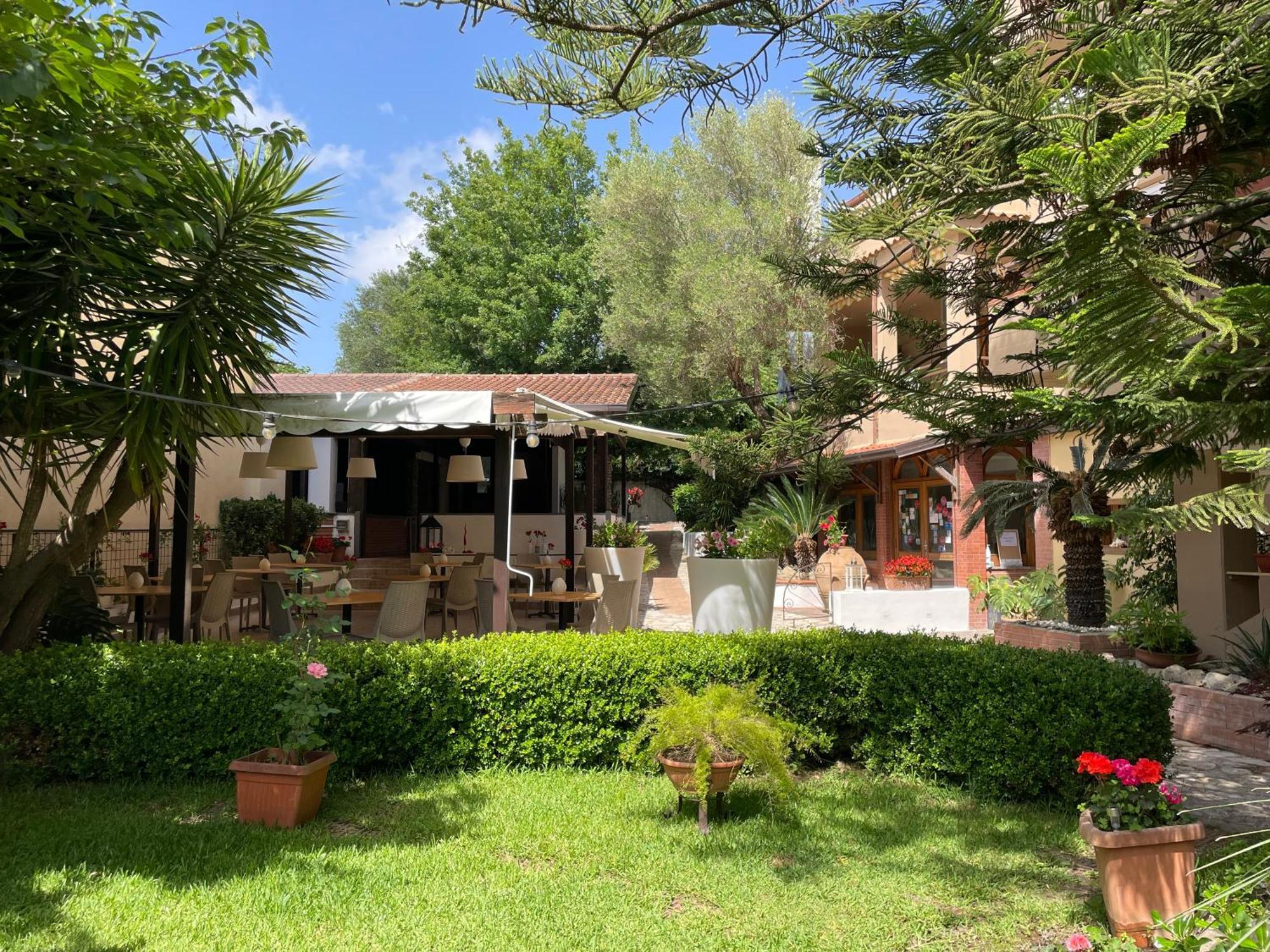 פאלינורו Hotel Residence Da Carmelo מראה חיצוני תמונה